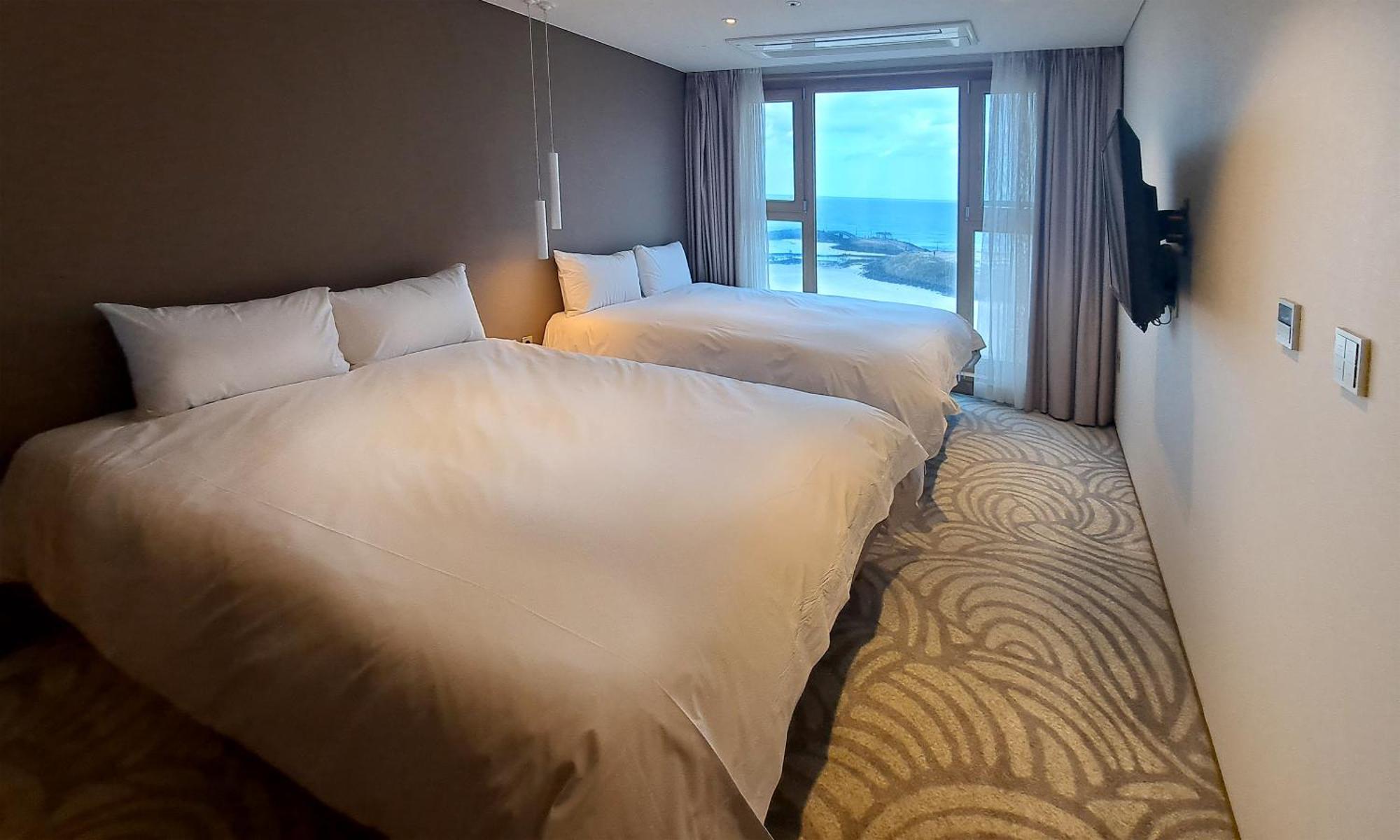 Saint Beach Hotel Jeju Exterior foto
